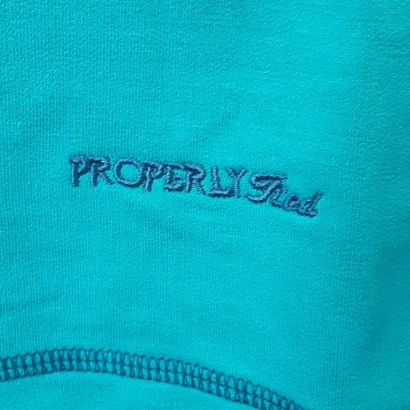 Brand new Properly tied youth large shirt - Picture 4 of 6